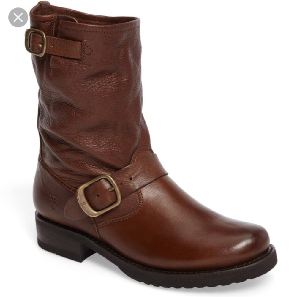 🌟✨Frye Veronica Short 2, BNIB in Cognac, 6 1/2